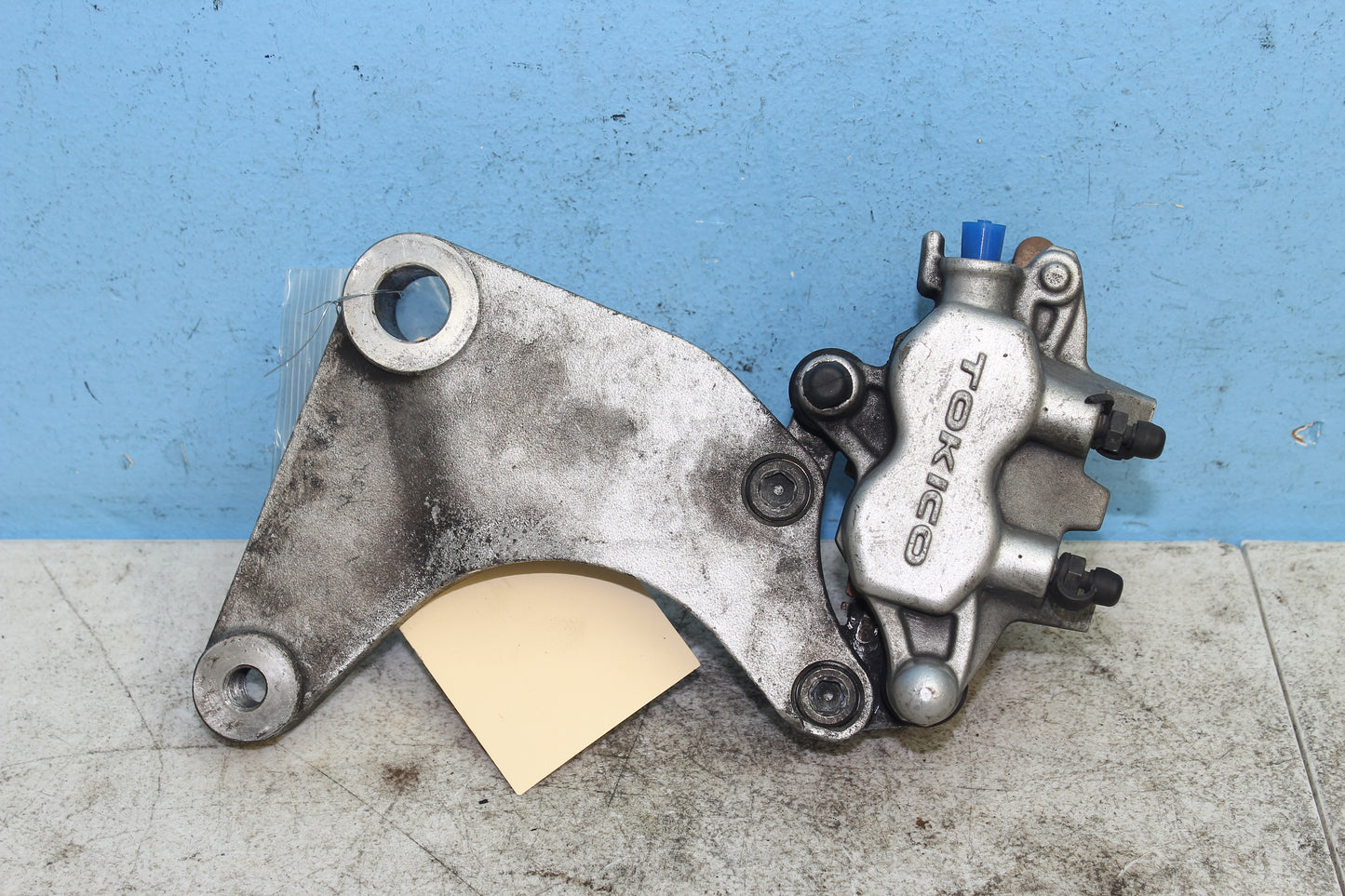 99-04 Kawasaki Vulcan Nomad VN1500 OEM Rear Brake Caliper w/ Mounting Bracket