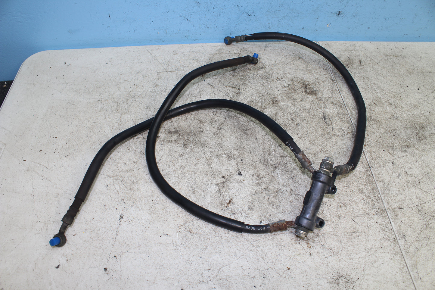 99-04 Kawasaki Vulcan Nomad VN1500 OEM Front Brake Line Hose