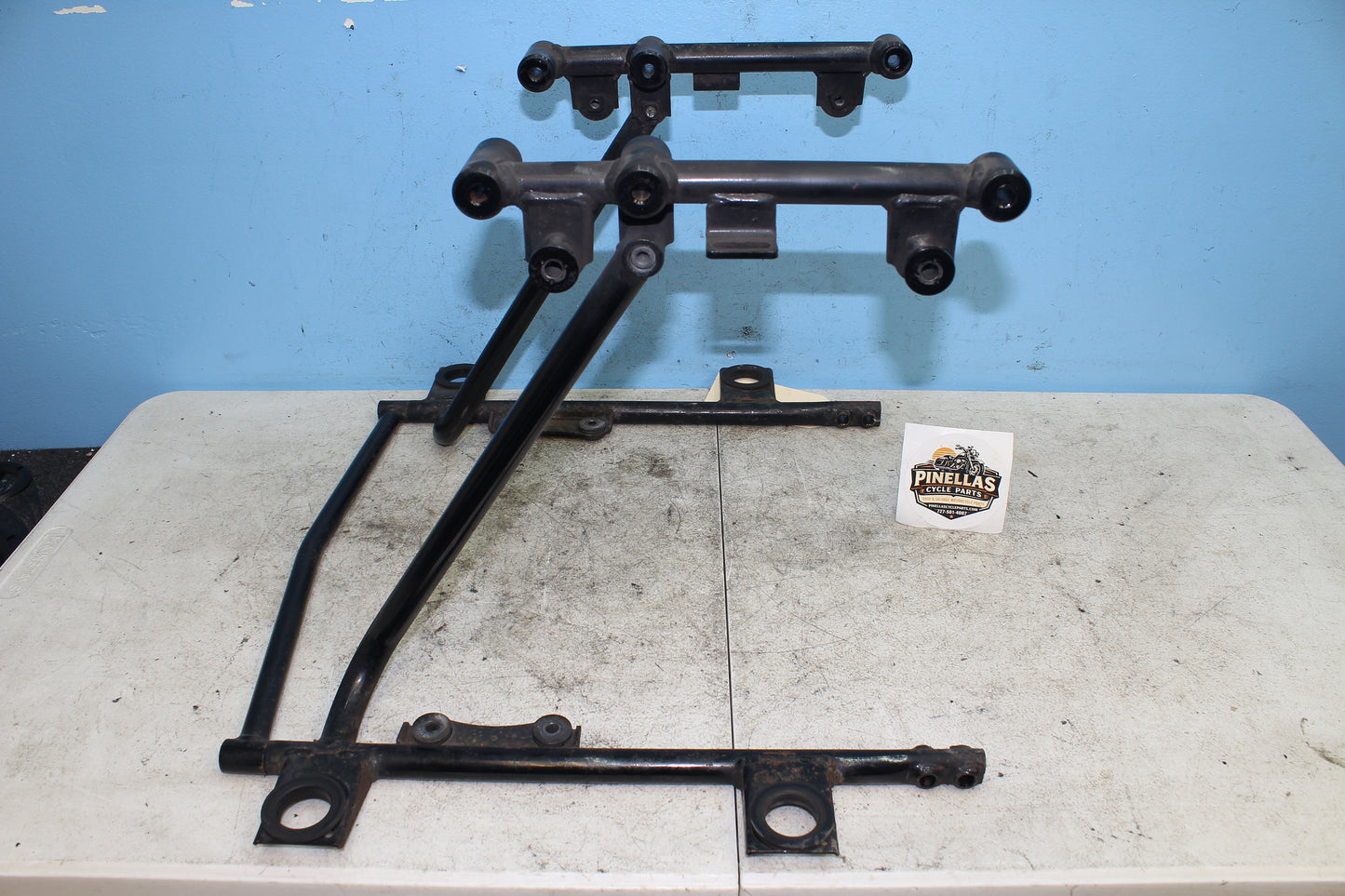 99-04 Kawasaki Vulcan Nomad VN1500 OEM Rear Sub Frame Saddlebag Mount