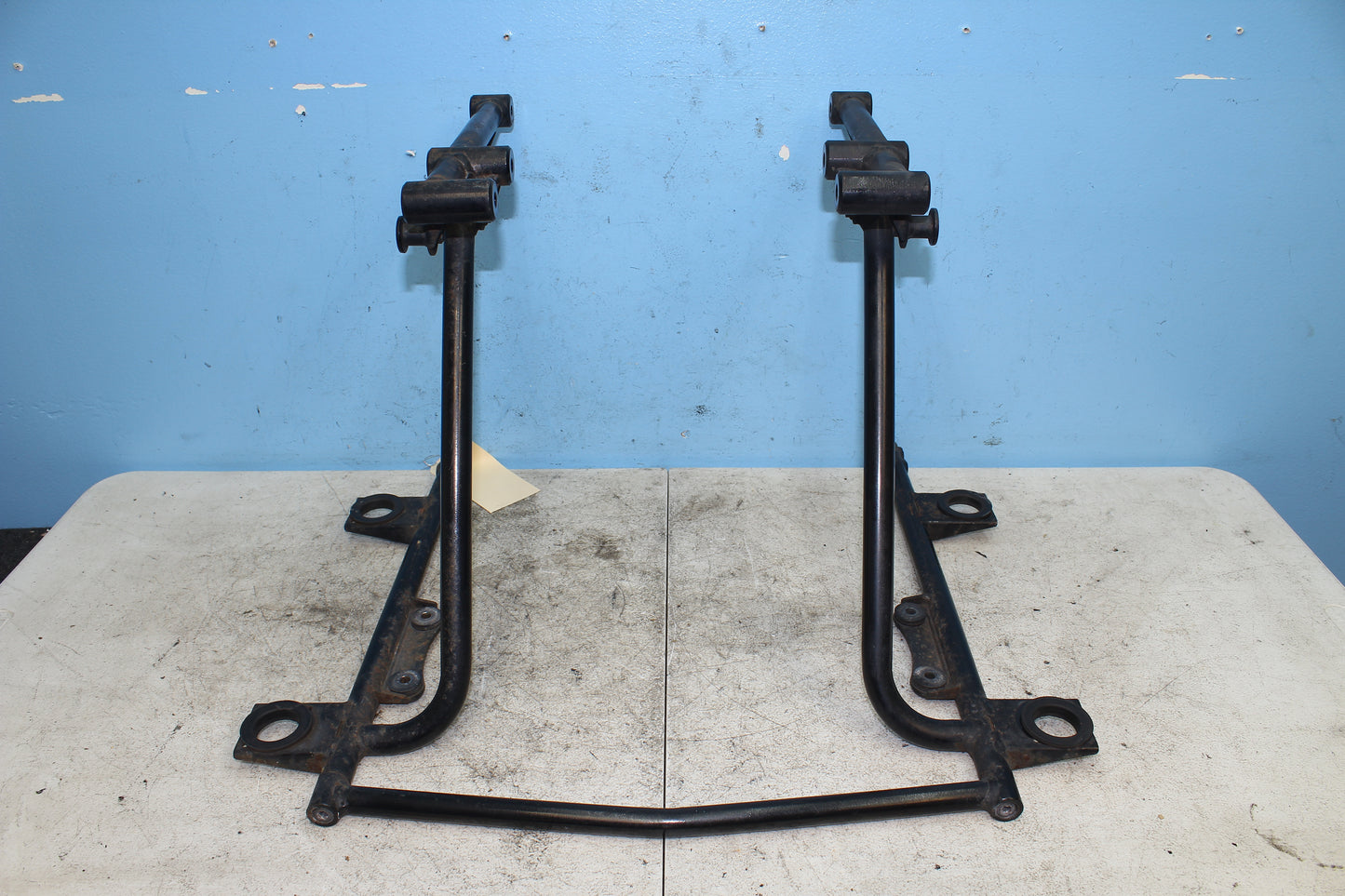 99-04 Kawasaki Vulcan Nomad VN1500 OEM Rear Sub Frame Saddlebag Mount