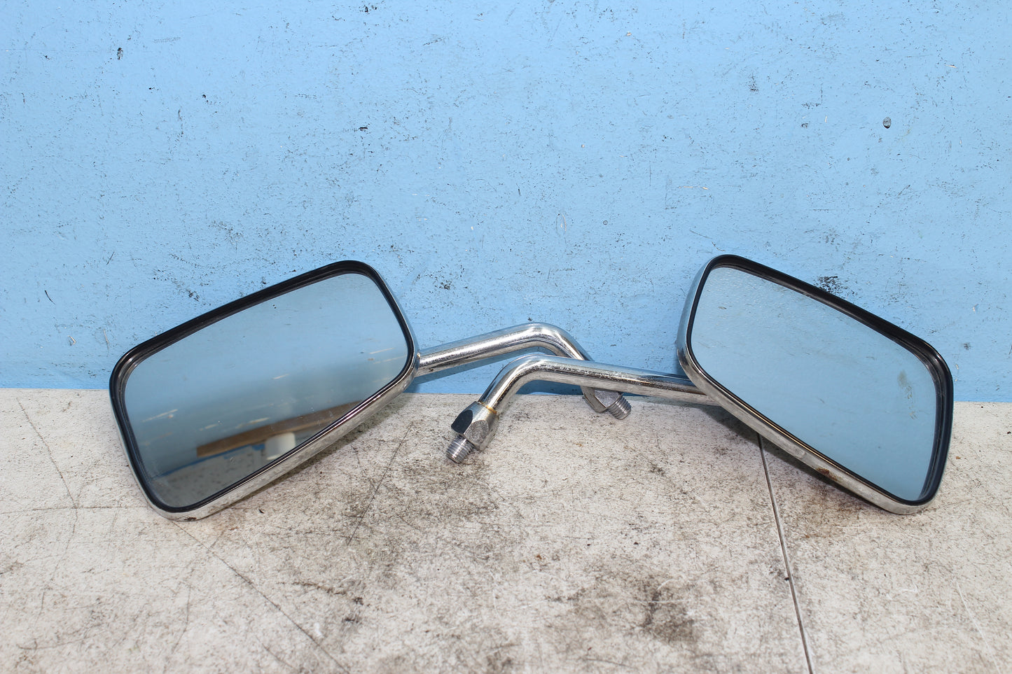 99-04 Kawasaki Vulcan Nomad VN1500 OEM Mirrors Left Right 56001-1503, 56001-1504