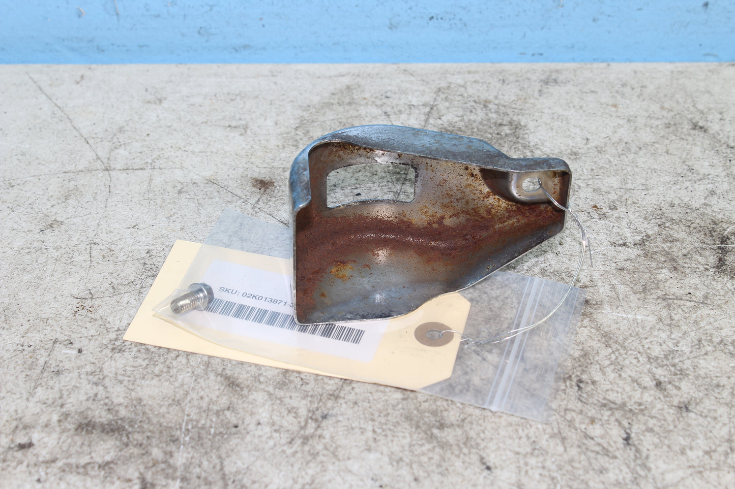 99-04 Kawasaki Vulcan Nomad VN1500 OEM Rear Master Cylinder Reservoir Cover