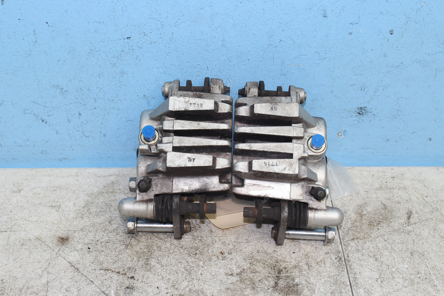 99-04 Kawasaki Vulcan Nomad VN1500 OEM Front Brake Calipers