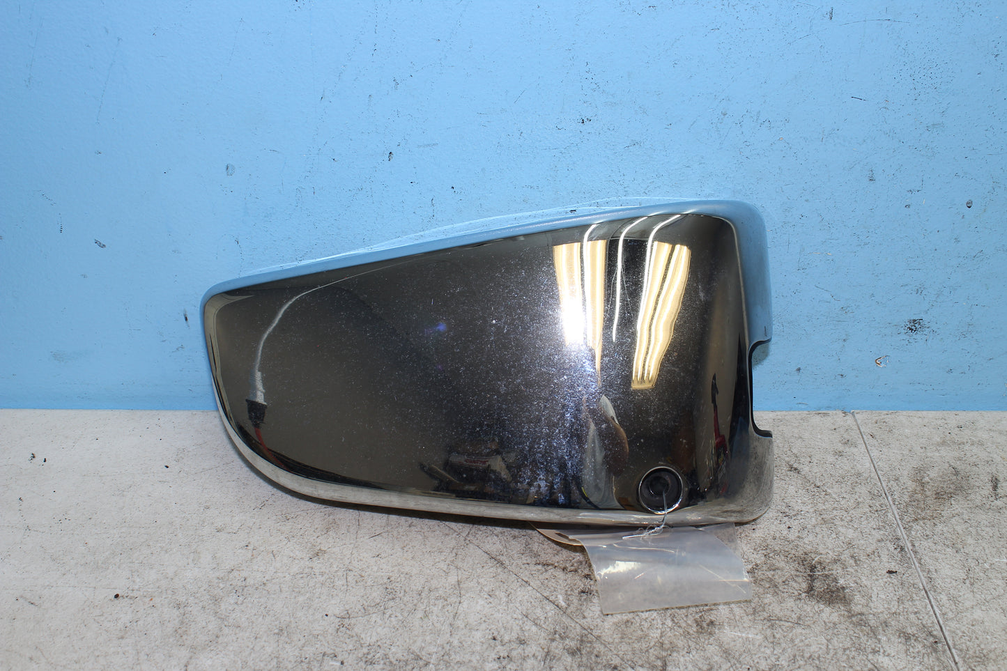 99-04 Kawasaki Vulcan Nomad VN1500 OEM Right Side Cover Panel 36001-1646-H8