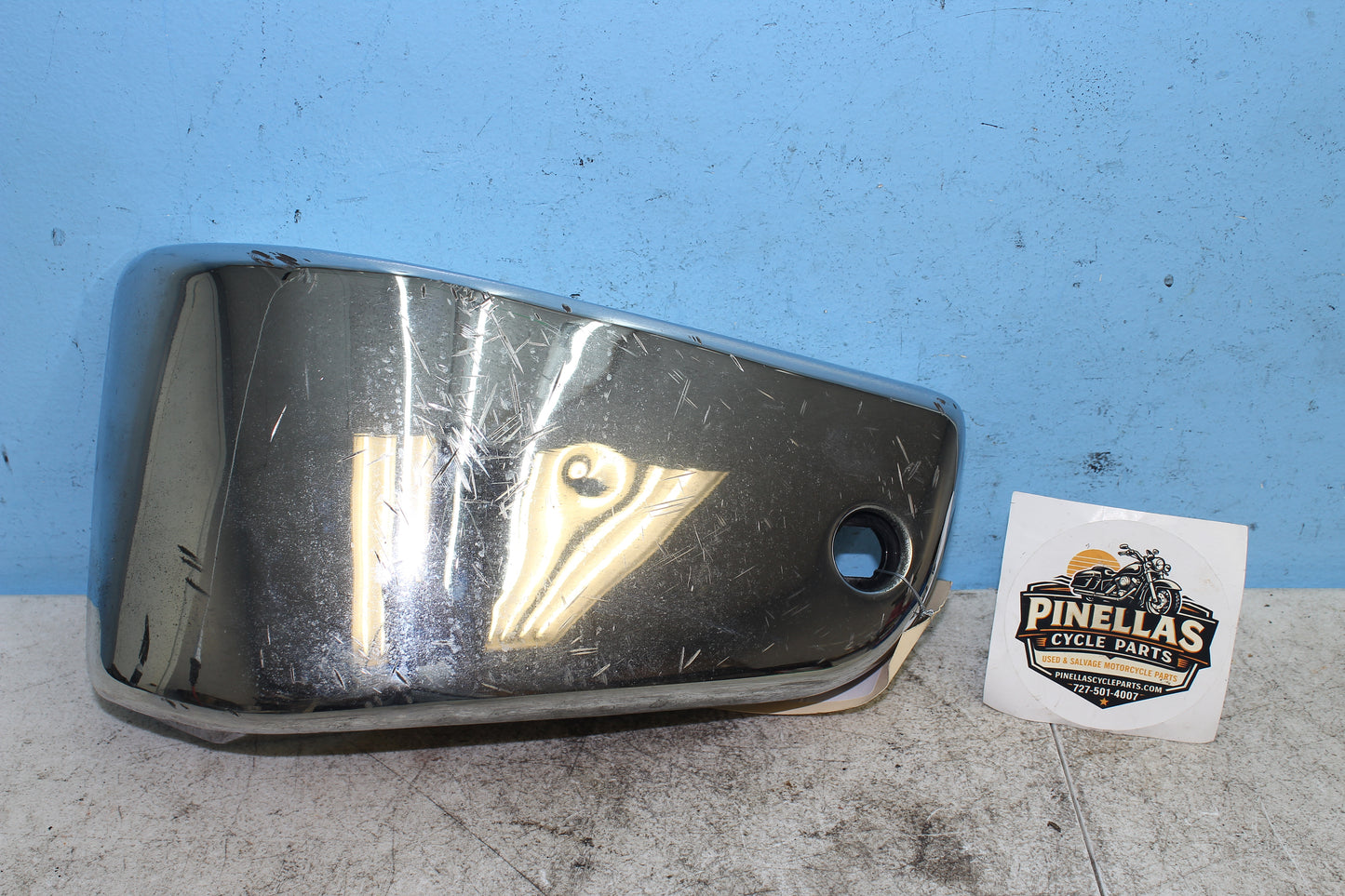 99-04 Kawasaki Vulcan Nomad VN1500 OEM Left Side Cover Panel 36001-1645-H8
