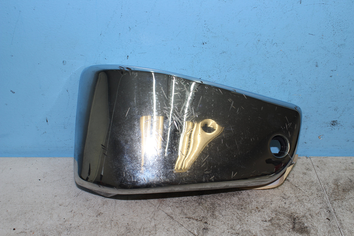 99-04 Kawasaki Vulcan Nomad VN1500 OEM Left Side Cover Panel 36001-1645-H8