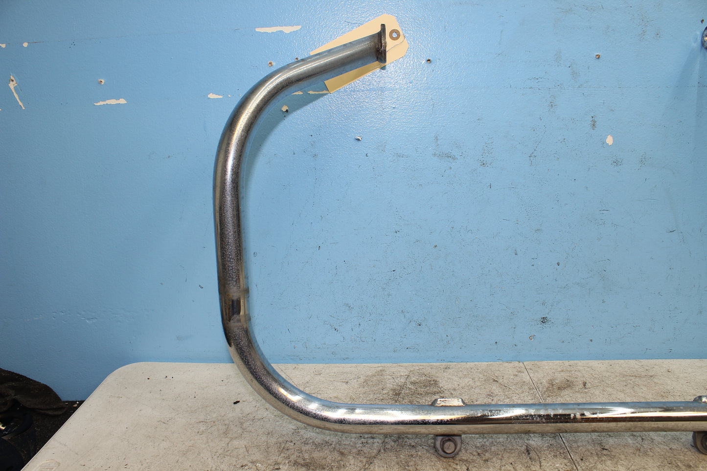 99-04 Kawasaki Vulcan Nomad VN1500 OEM Crash Bar Engine Motor Guard 55020-1638