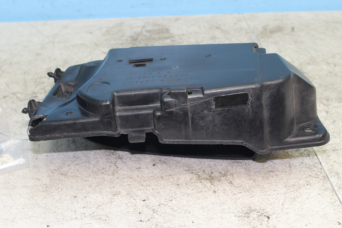 99-04 Kawasaki Vulcan Nomad VN1500 OEM Tool Storage Box 32098-1126, 32098-1127