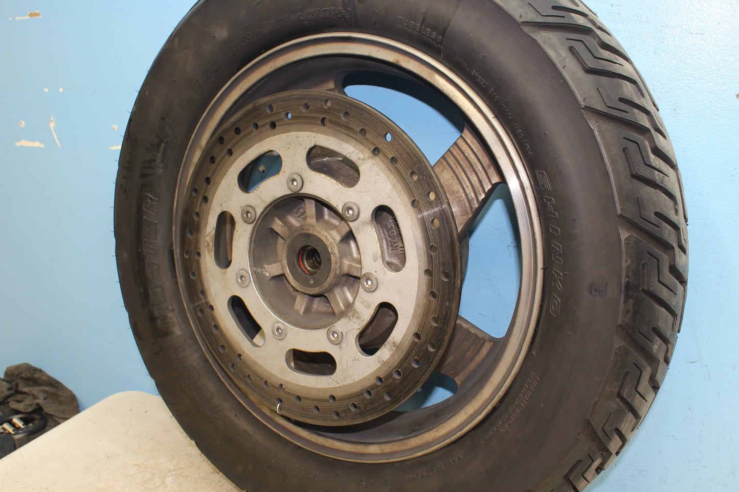 99-04 Kawasaki Vulcan Nomad VN1500 OEM Rear Wheel Rim Tire *STRAIGHT*