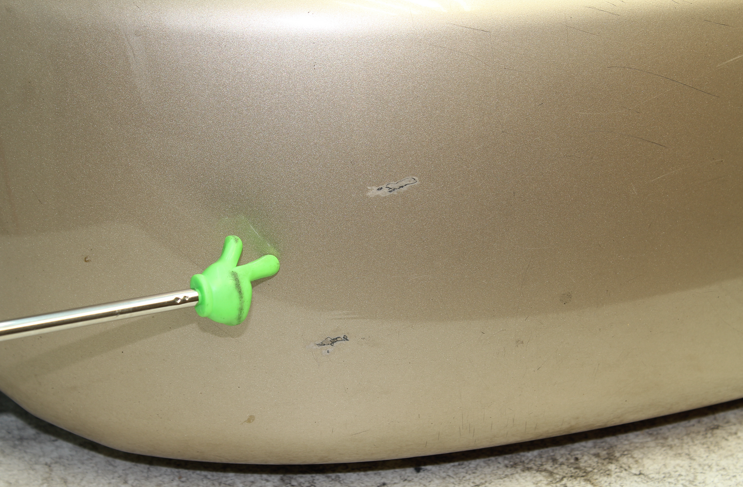 99-04 Kawasaki Vulcan Nomad VN1500 OEM Right Saddlebag Luggage 57003-1085-220