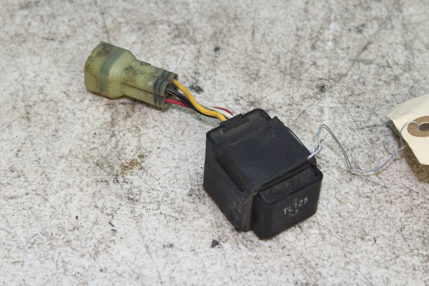 99-04 Kawasaki Vulcan Nomad VN1500 Oil Lamp Controller Relay TL125 21177-1058