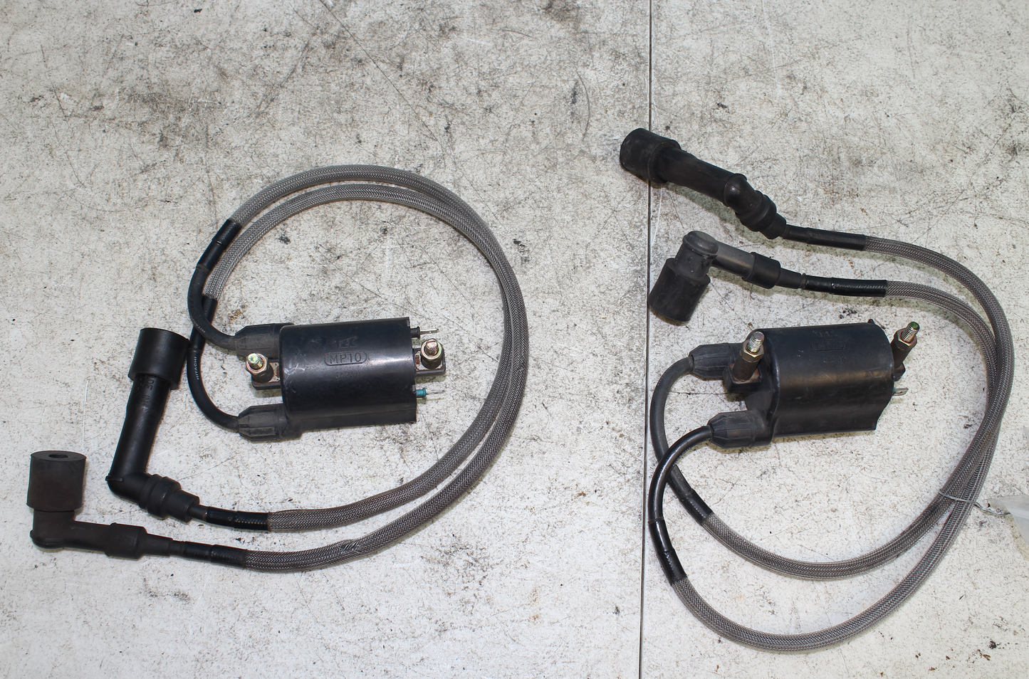 99-04 Kawasaki Vulcan Nomad VN1500 OEM Ignition Coil Packs w/ Wires *PAIR*