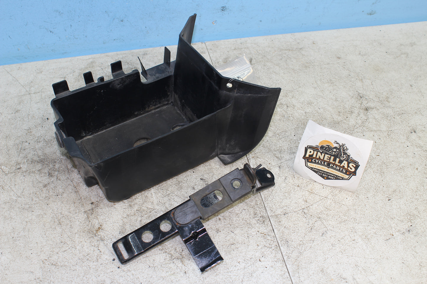 99-04 Kawasaki Vulcan Nomad VN1500 OEM Battery Box Tray w/ Bracket