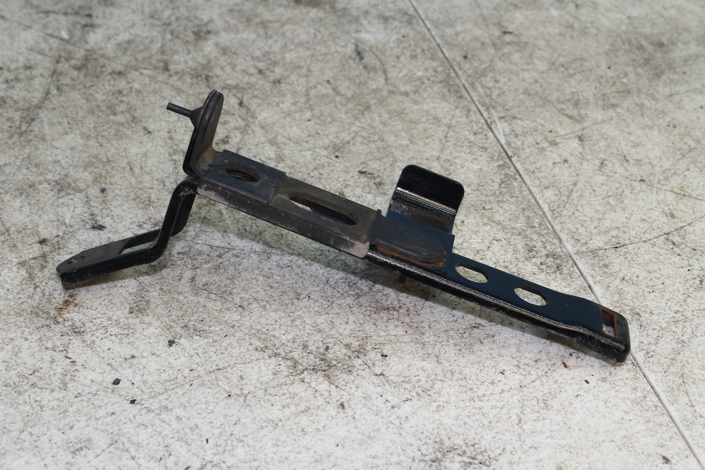 99-04 Kawasaki Vulcan Nomad VN1500 OEM Battery Box Tray w/ Bracket