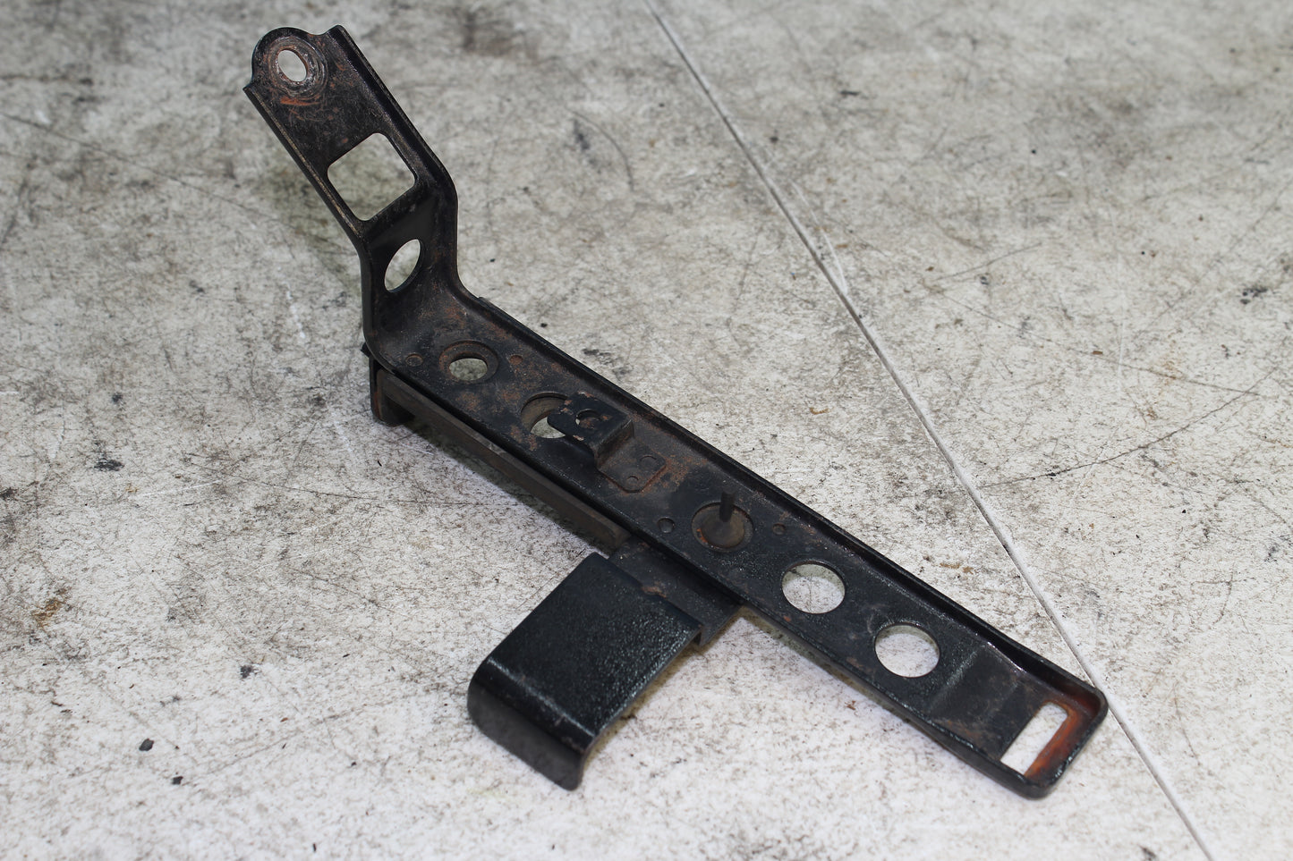 99-04 Kawasaki Vulcan Nomad VN1500 OEM Battery Box Tray w/ Bracket