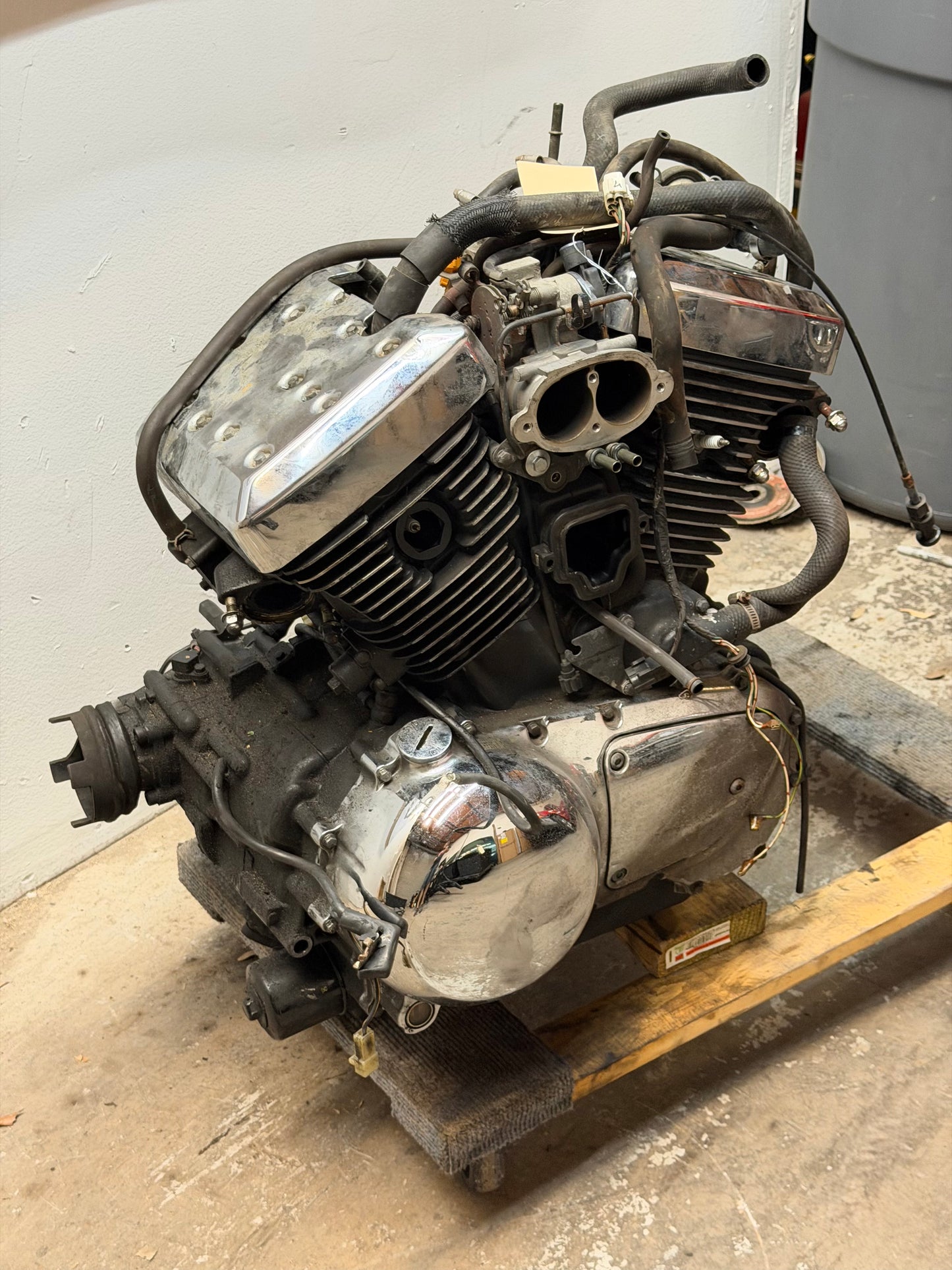 99-04 Kawasaki Vulcan Nomad VN1500 OEM Engine Motor Transmission Assembly