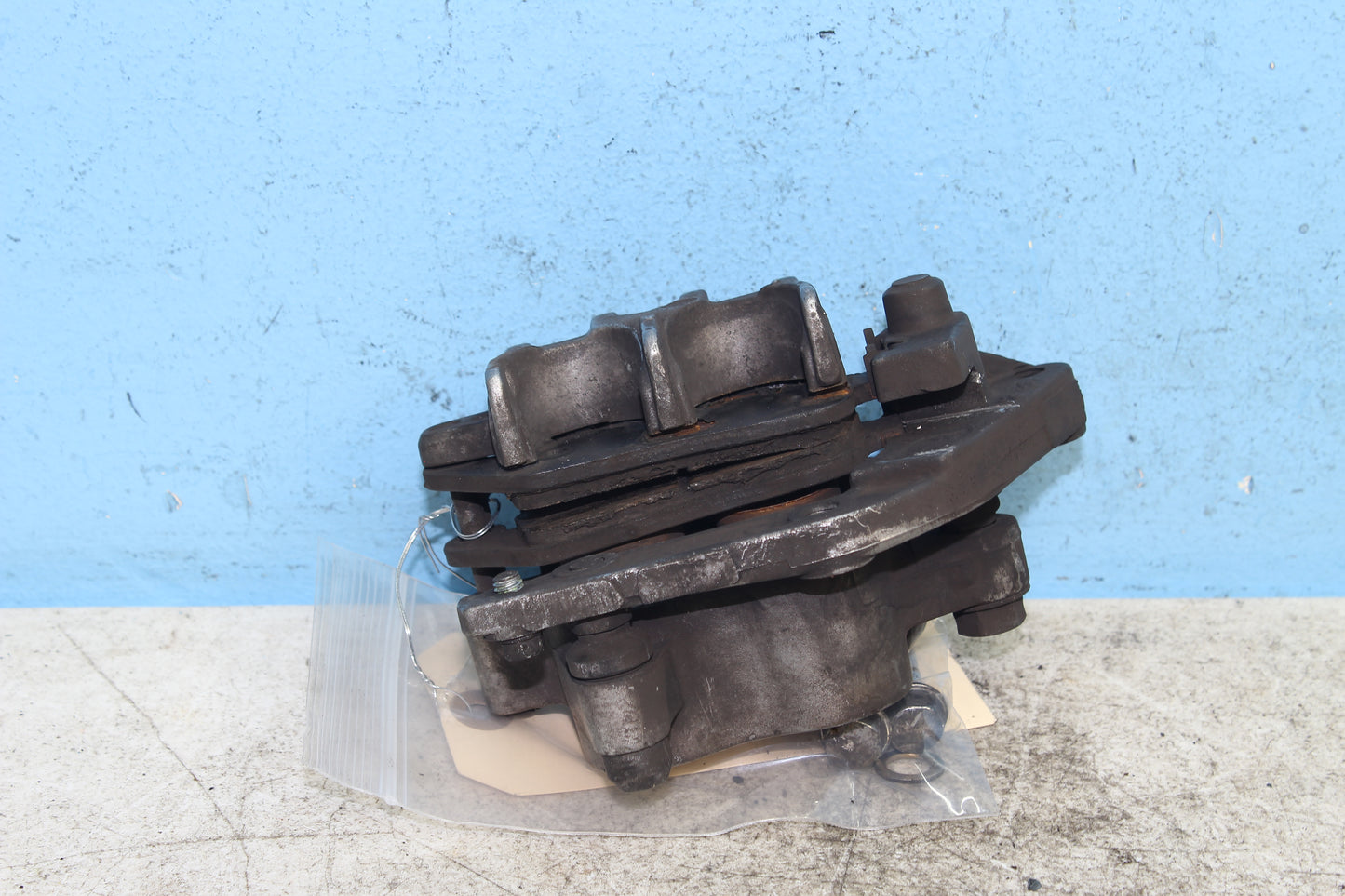 98-03 Honda Shadow VT 750 Deluxe ACE OEM Front Brake Caliper 45150-MAH-315