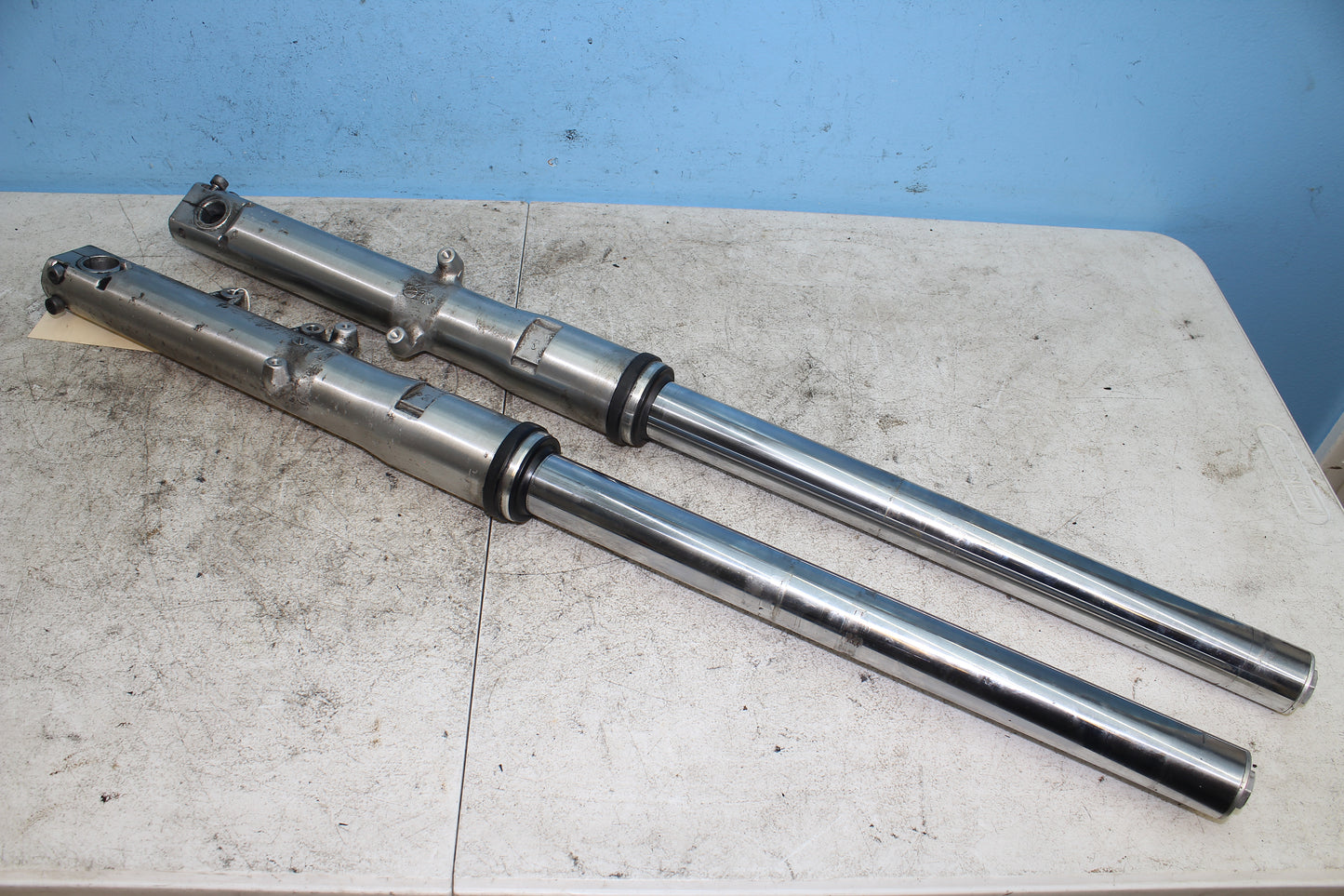 98-03 Honda Shadow VT 750 Deluxe ACE OEM Forks Left Right