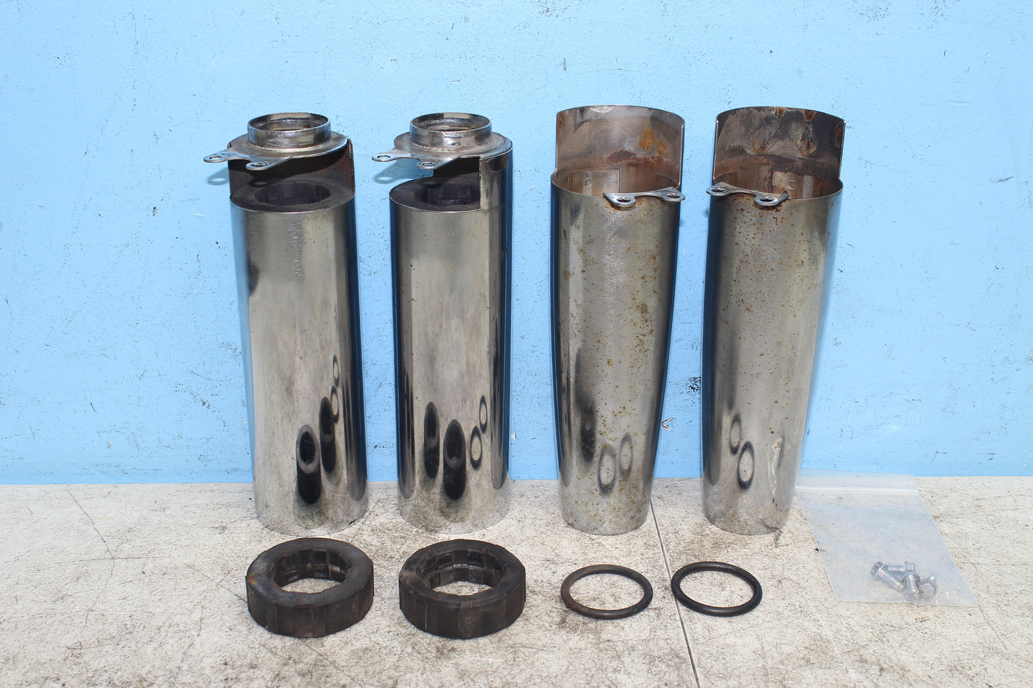 98-03 Honda Shadow VT 750 Deluxe ACE OEM Fork Tube Covers *SMALL DENT*