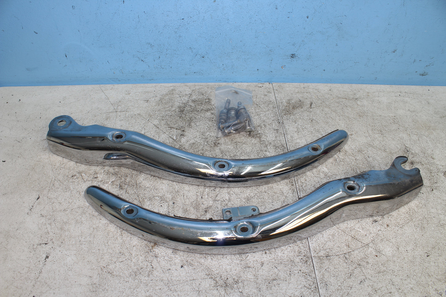 98-03 Honda Shadow VT 750 Deluxe ACE OEM Grab Rails Rear Fender Mount