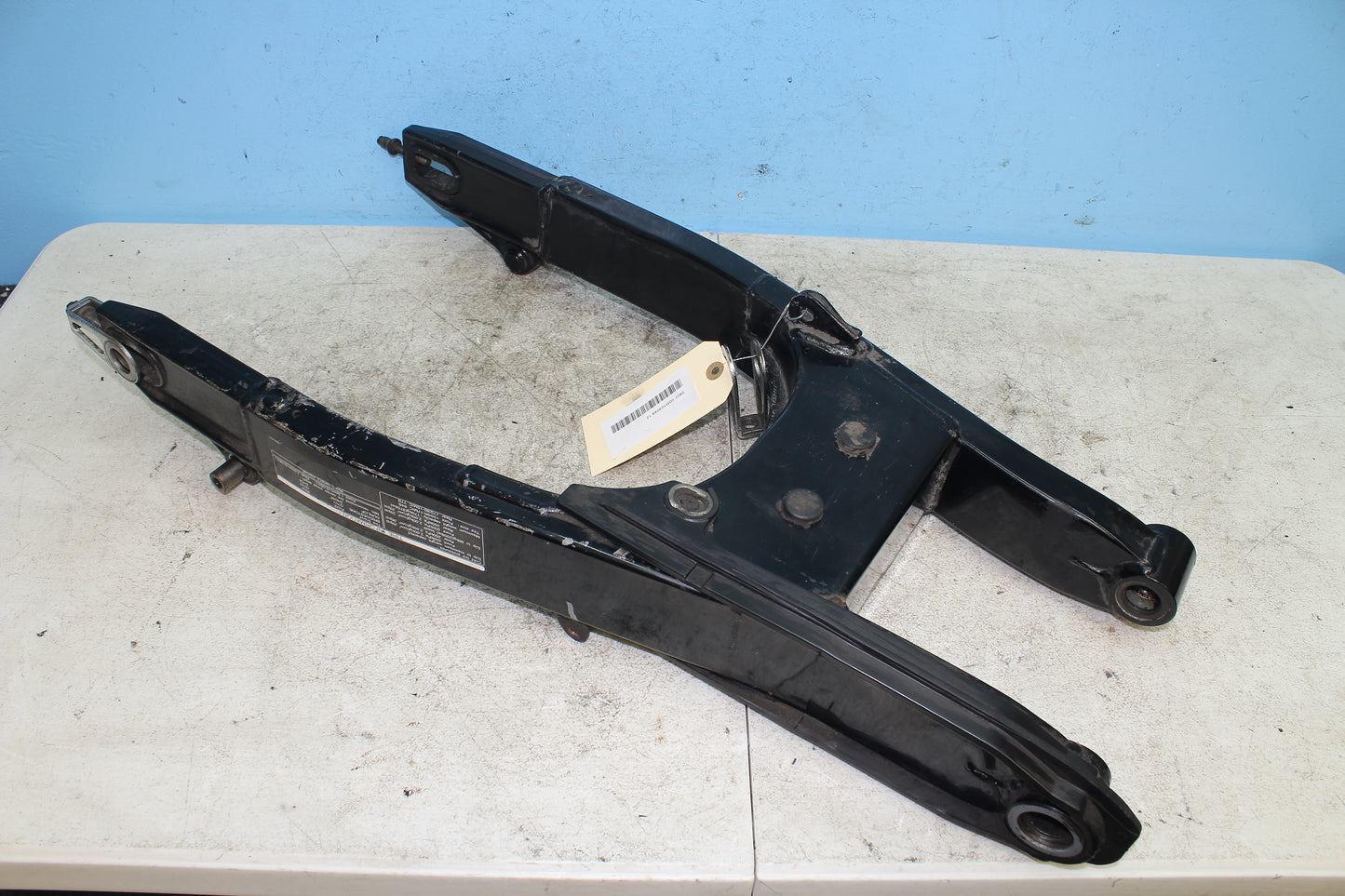 98-03 Honda Shadow VT 750 Deluxe ACE OEM Rear Swing Arm 52200-MBA-000