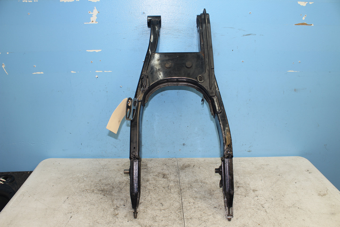 98-03 Honda Shadow VT 750 Deluxe ACE OEM Rear Swing Arm 52200-MBA-000