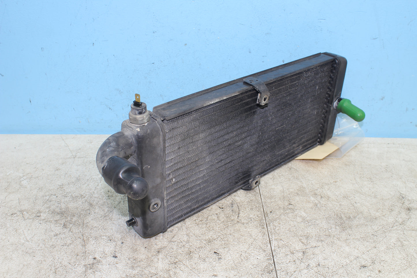 98-03 Honda Shadow VT 750 Deluxe ACE OEM Radiator 19010-MBA-013