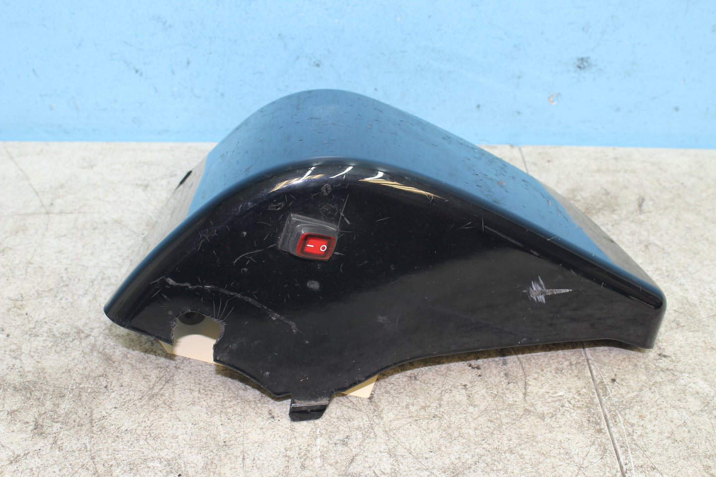 98-03 Honda Shadow VT 750 Deluxe ACE OEM Right Frame Cover Fairing  *DMG*
