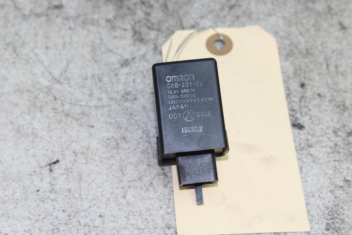 98-03 Honda Shadow VT 750 Deluxe ACE OEM Turn Signal Flasher Relay G8B-201-01