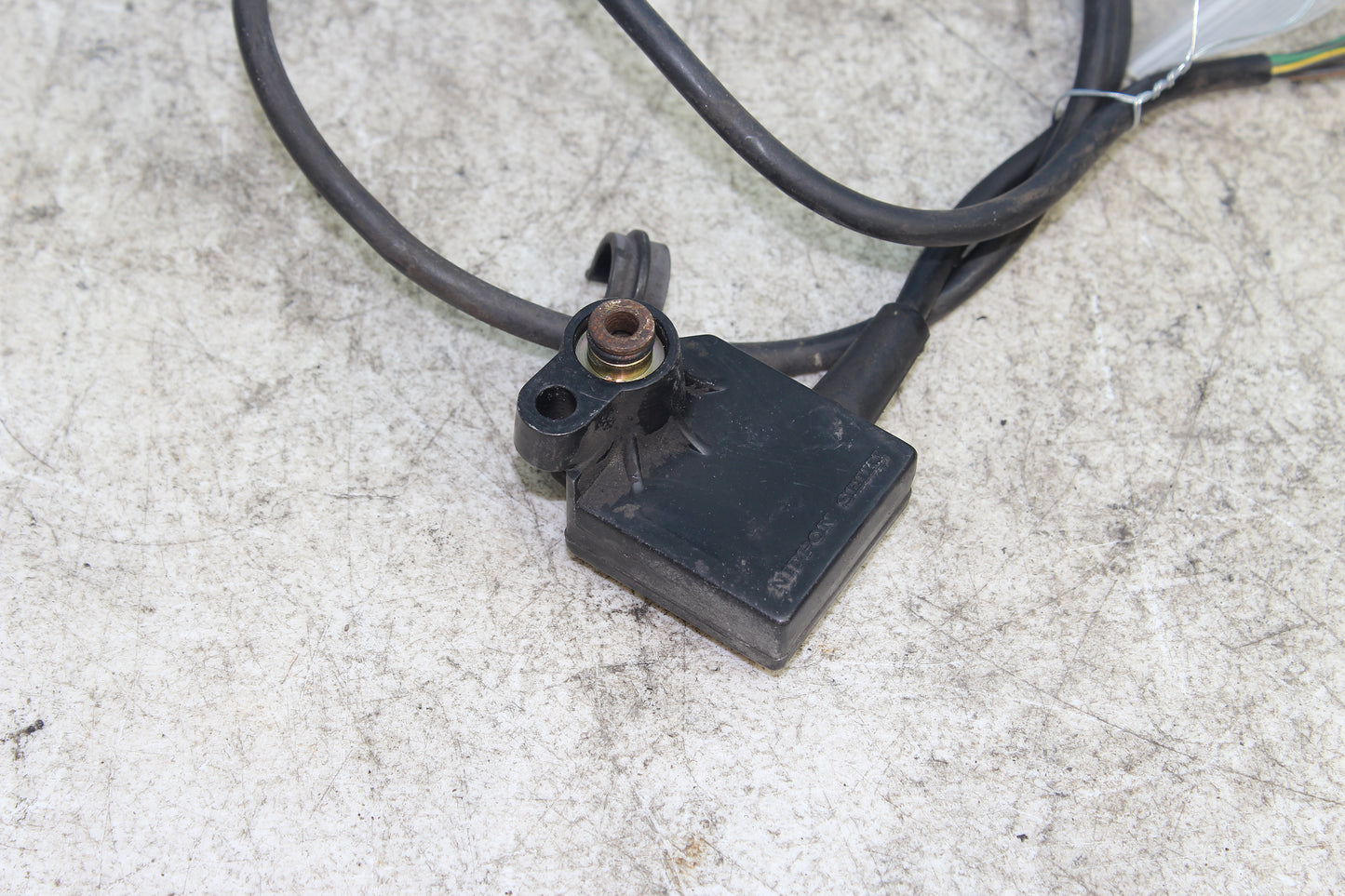 98-03 Honda Shadow VT 750 Deluxe ACE OEM Speed Sensor 37700-MBA-611