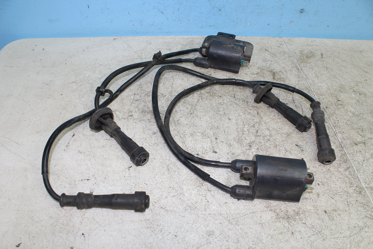 98-03 Honda Shadow VT 750 Deluxe ACE OEM Ignition Coil Packs w Wires