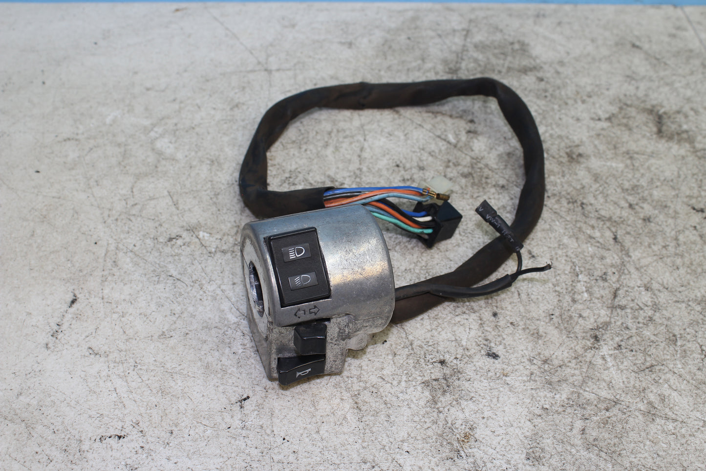 98-03 Honda Shadow VT 750 Deluxe ACE Left Control Blinker Horn Headlight Switch