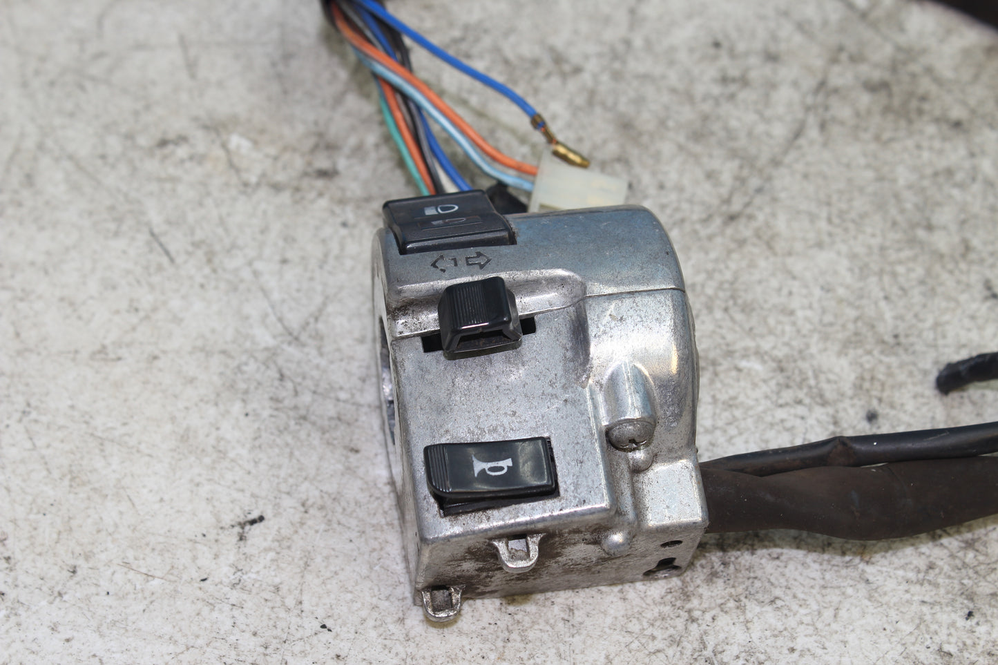 98-03 Honda Shadow VT 750 Deluxe ACE Left Control Blinker Horn Headlight Switch