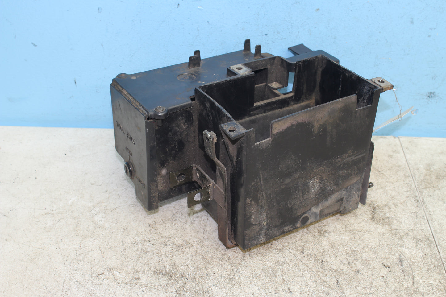 98-03 Honda Shadow VT 750 Deluxe ACE OEM Battery Box Tool Box Storage