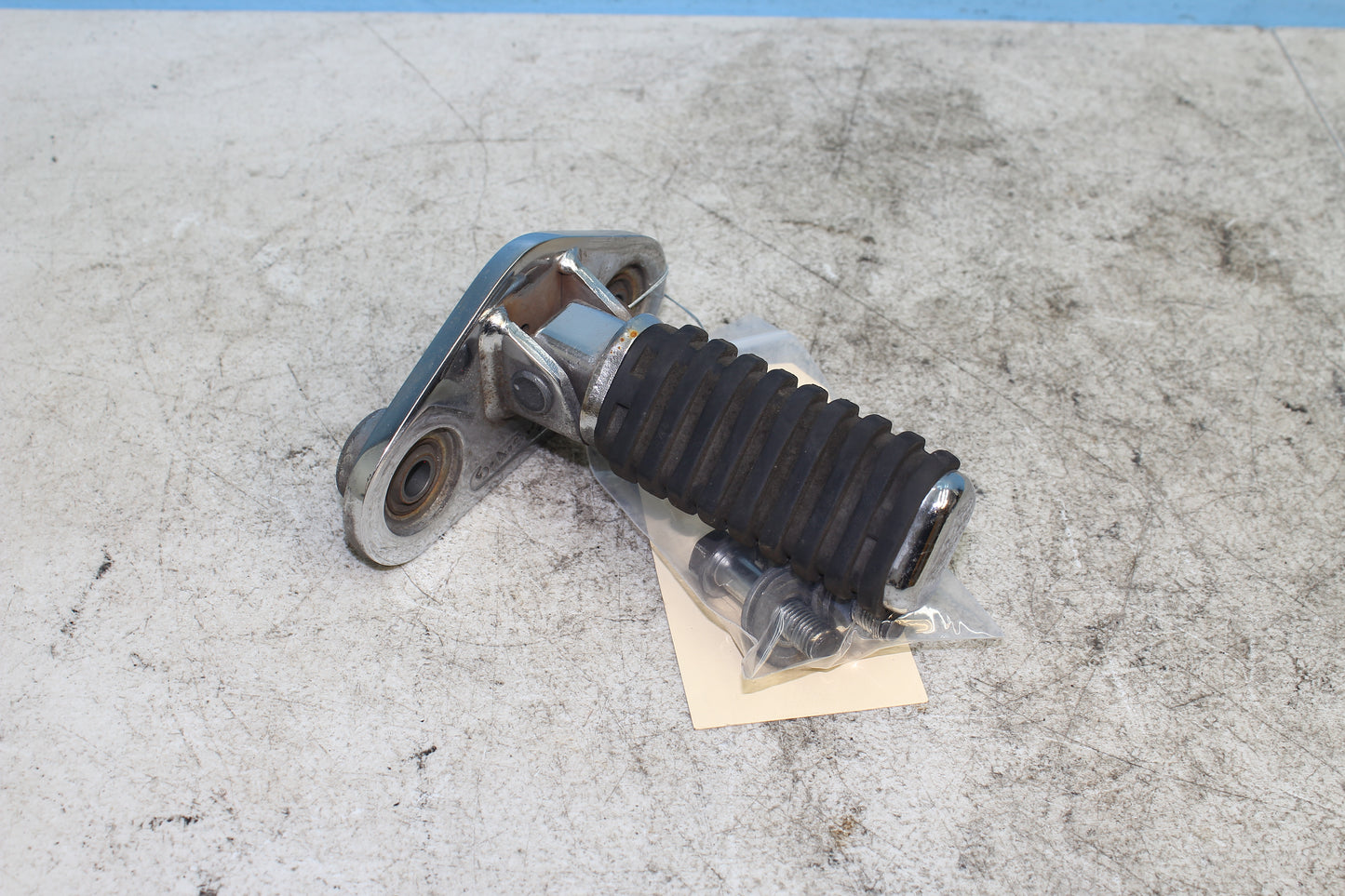 98-03 Honda Shadow VT 750 Deluxe ACE OEM Left Driver Foot Peg
