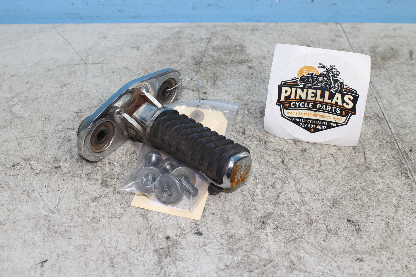 98-03 Honda Shadow VT 750 Deluxe ACE OEM Right Driver Foot Peg *DMG*