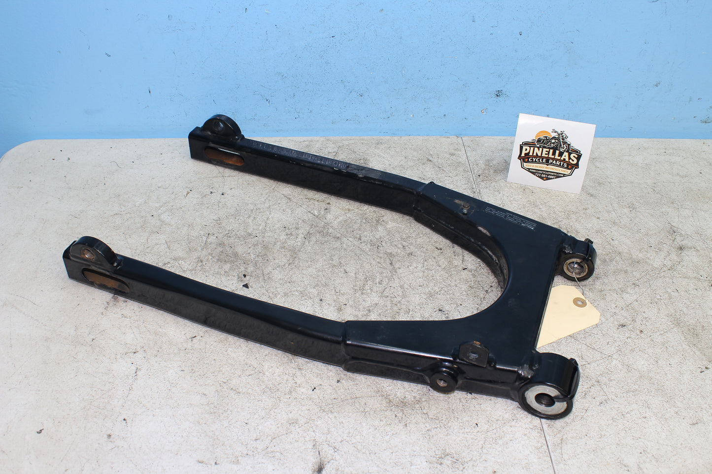 98-03 Harley Sportster Hugger 883 OEM Swing Arm 47547-87B