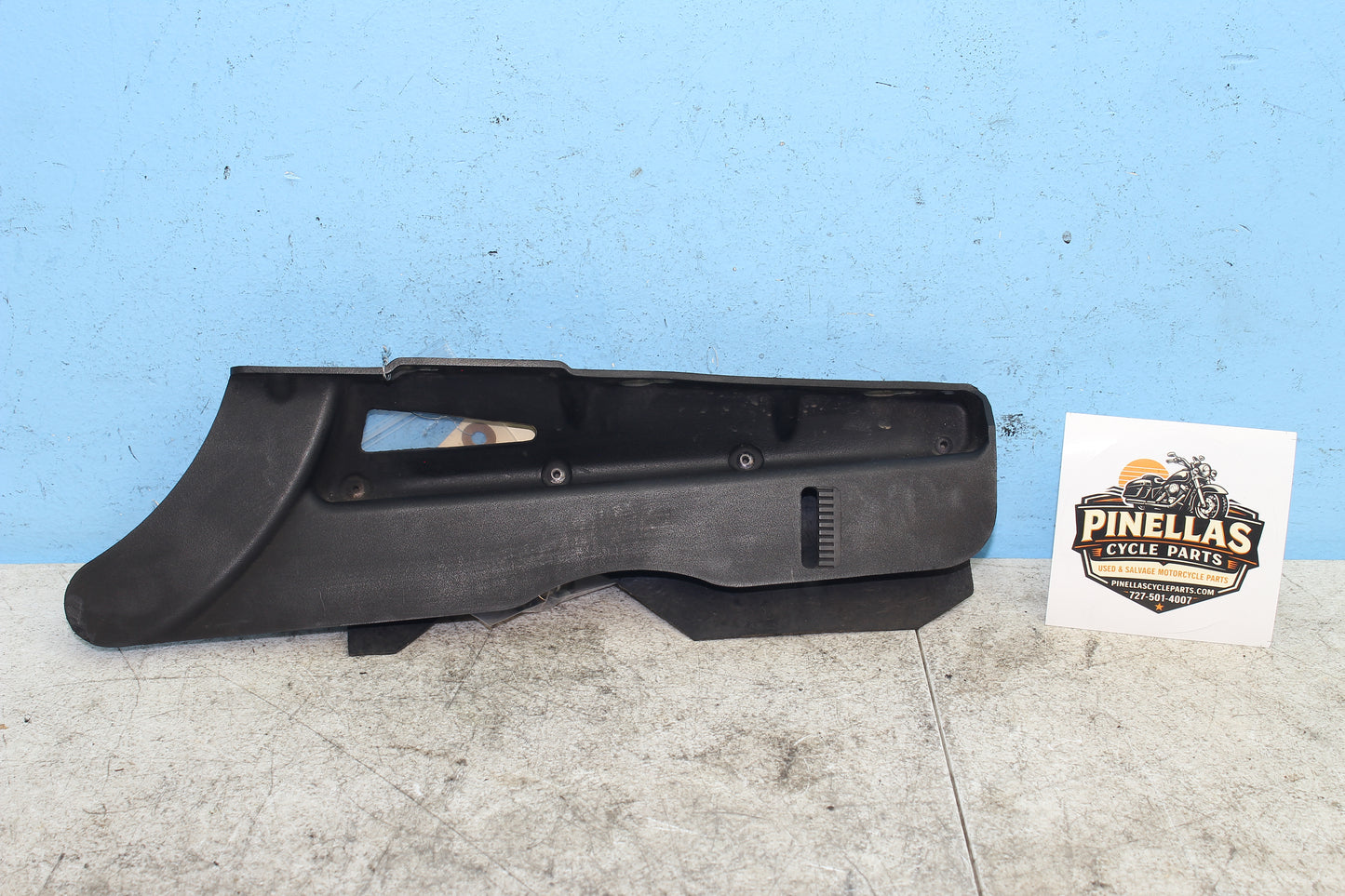 98-03 Harley Sportster Hugger 883 OEM Lower Drive Belt Guard 60436-91