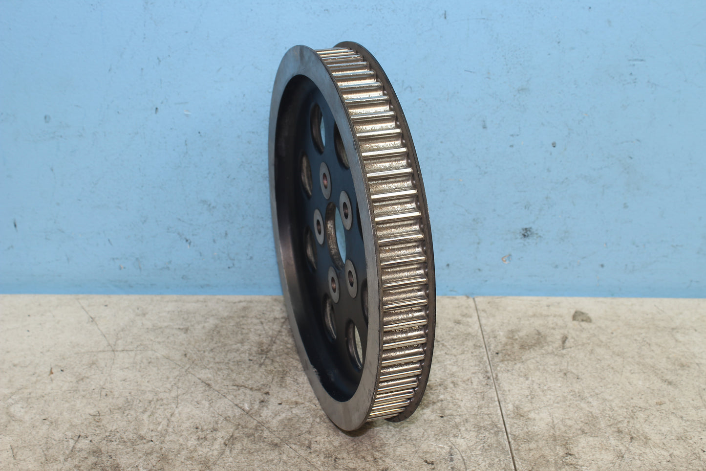 98-03 Harley Sportster Hugger 883 OEM Rear Drive Belt Pulley 40246-91 61T