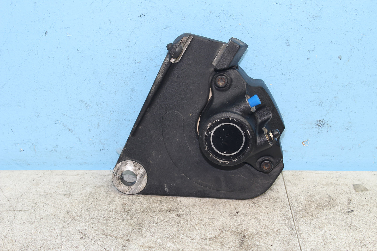 98-03 Harley Sportster Hugger 883 OEM Rear Brake Caliper 44050-87