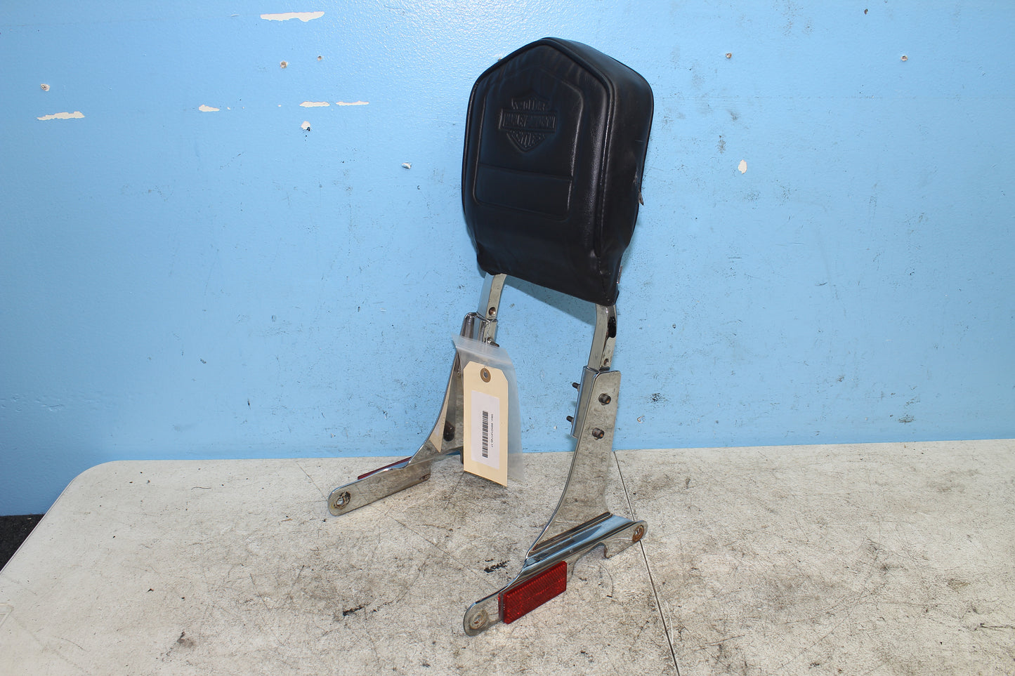 98-03 Harley Sportster Hugger 883 OEM Sissy Bar Passenger Back Rest *SMALL PEEL*