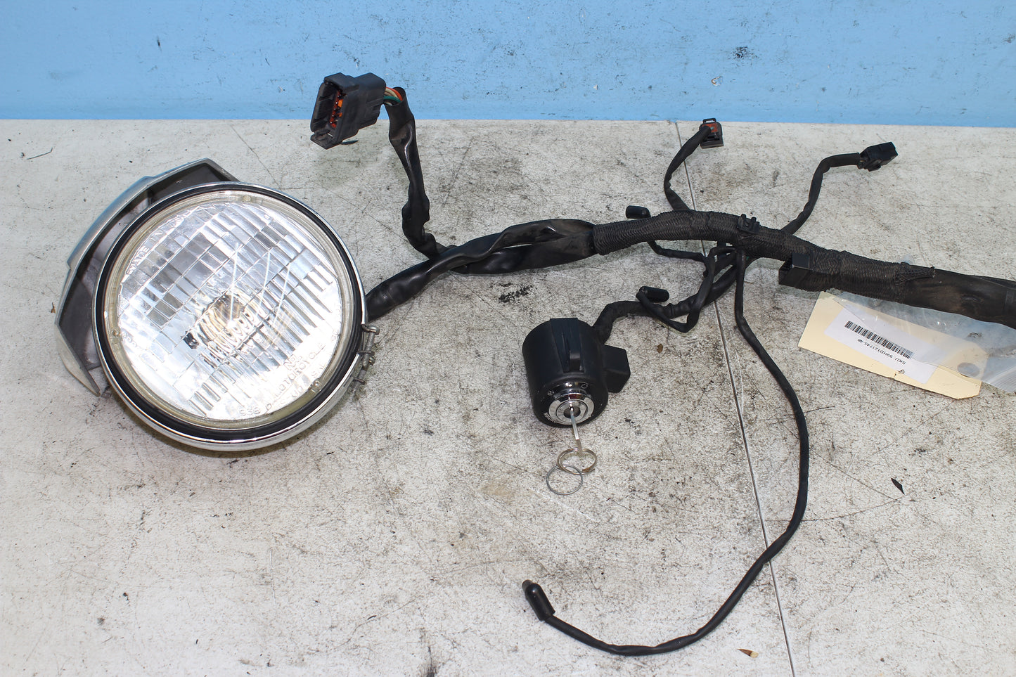 98-03 Harley Sportster Hugger 883 Main Wiring Harness Headlight Ignition w/ Key