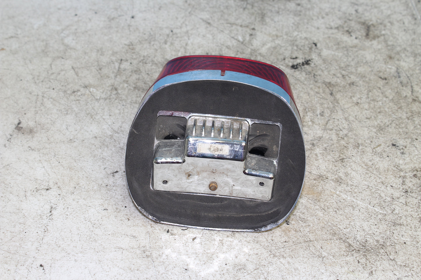 98-03 Harley Sportster Hugger 883 OEM Rear Brake Tail Light 68140-04