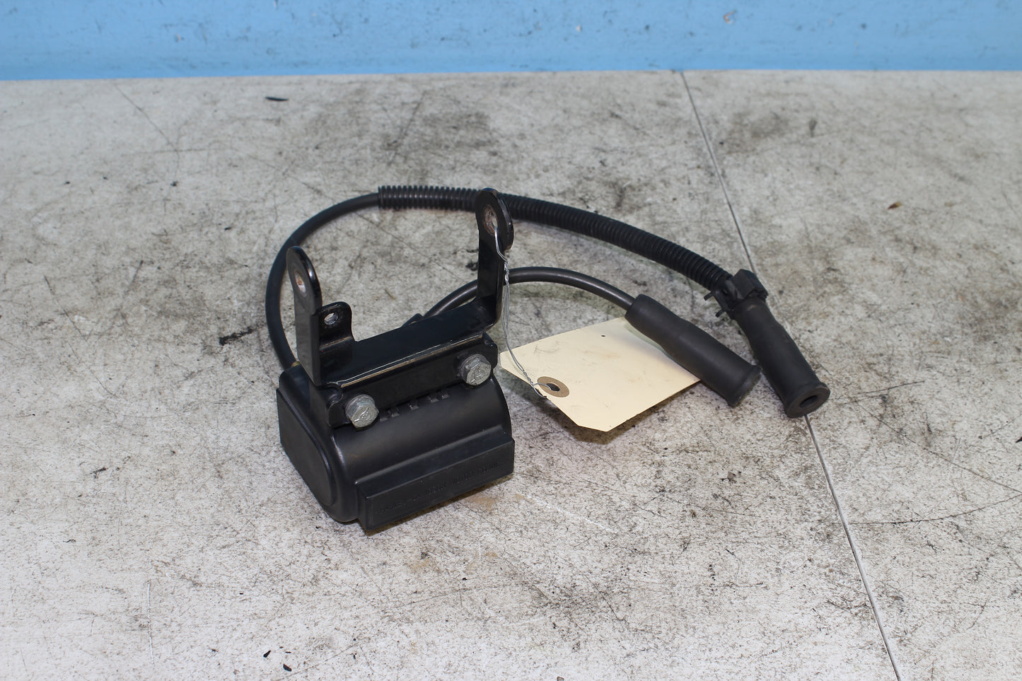98-03 Harley Sportster Hugger 883 OEM Ignition Coil Pack w/ Wires