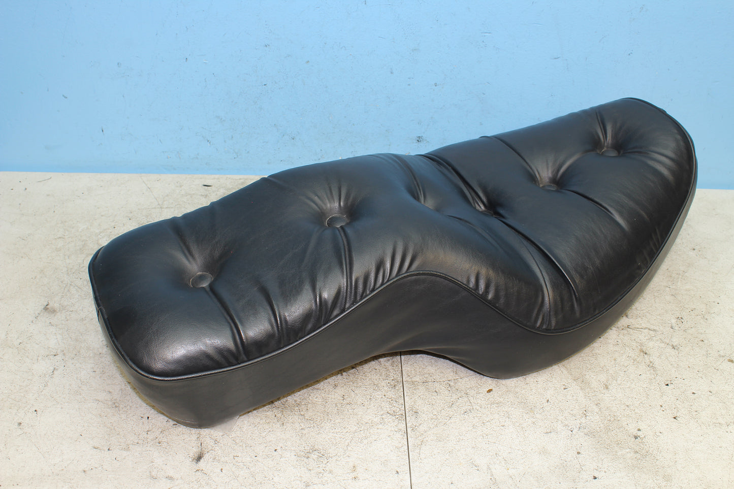 98-03 Harley Sportster Hugger 883  Pillow Style Seat Two Up