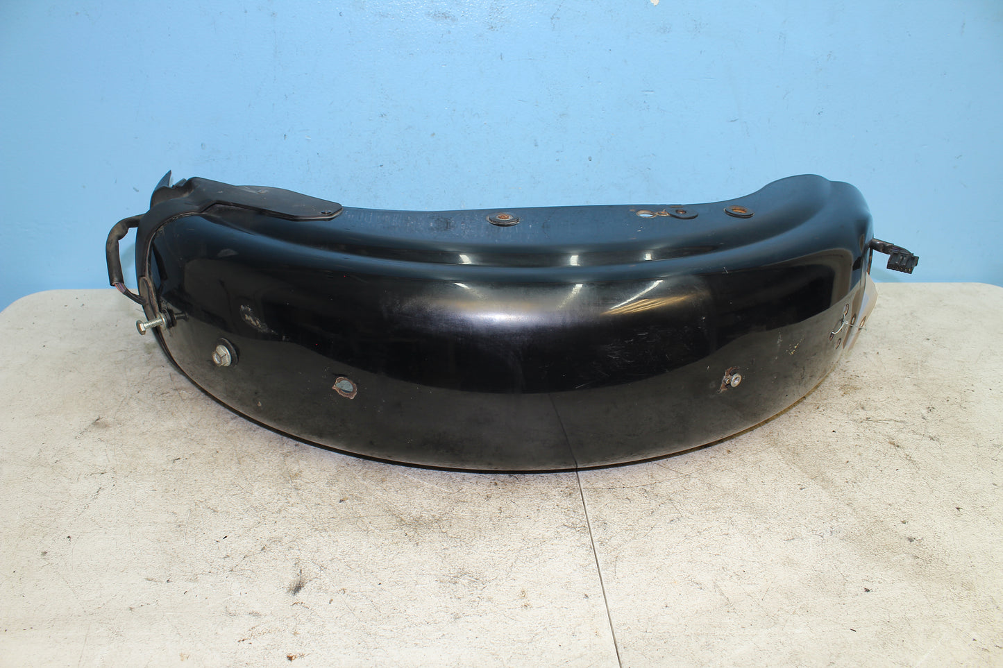 98-03 Harley Sportster Hugger 883 OEM Rear Fender 59674-99
