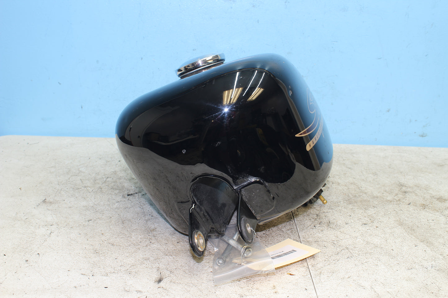 98-03 Harley Sportster Hugger 883 OEM Gas Fuel Tank 61348-03