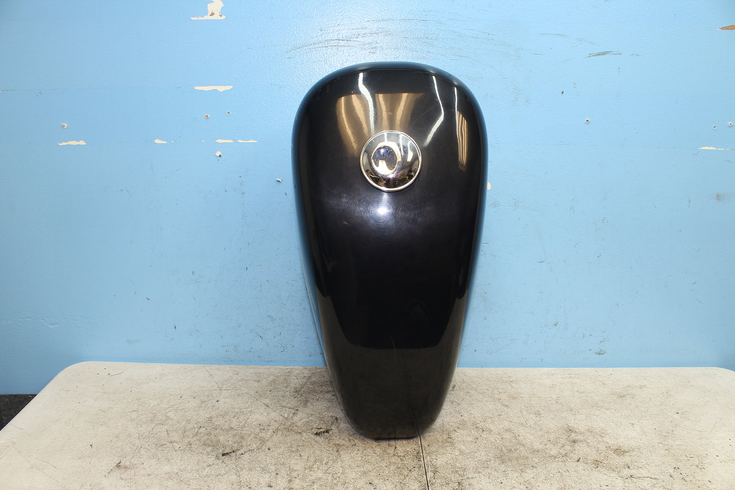 98-03 Harley Sportster Hugger 883 OEM Gas Fuel Tank 61348-03