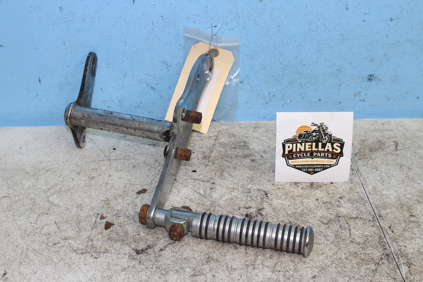 82-85 Harley Sportster XLX1000 Right Foot Mount Bracket Peg Forward Control