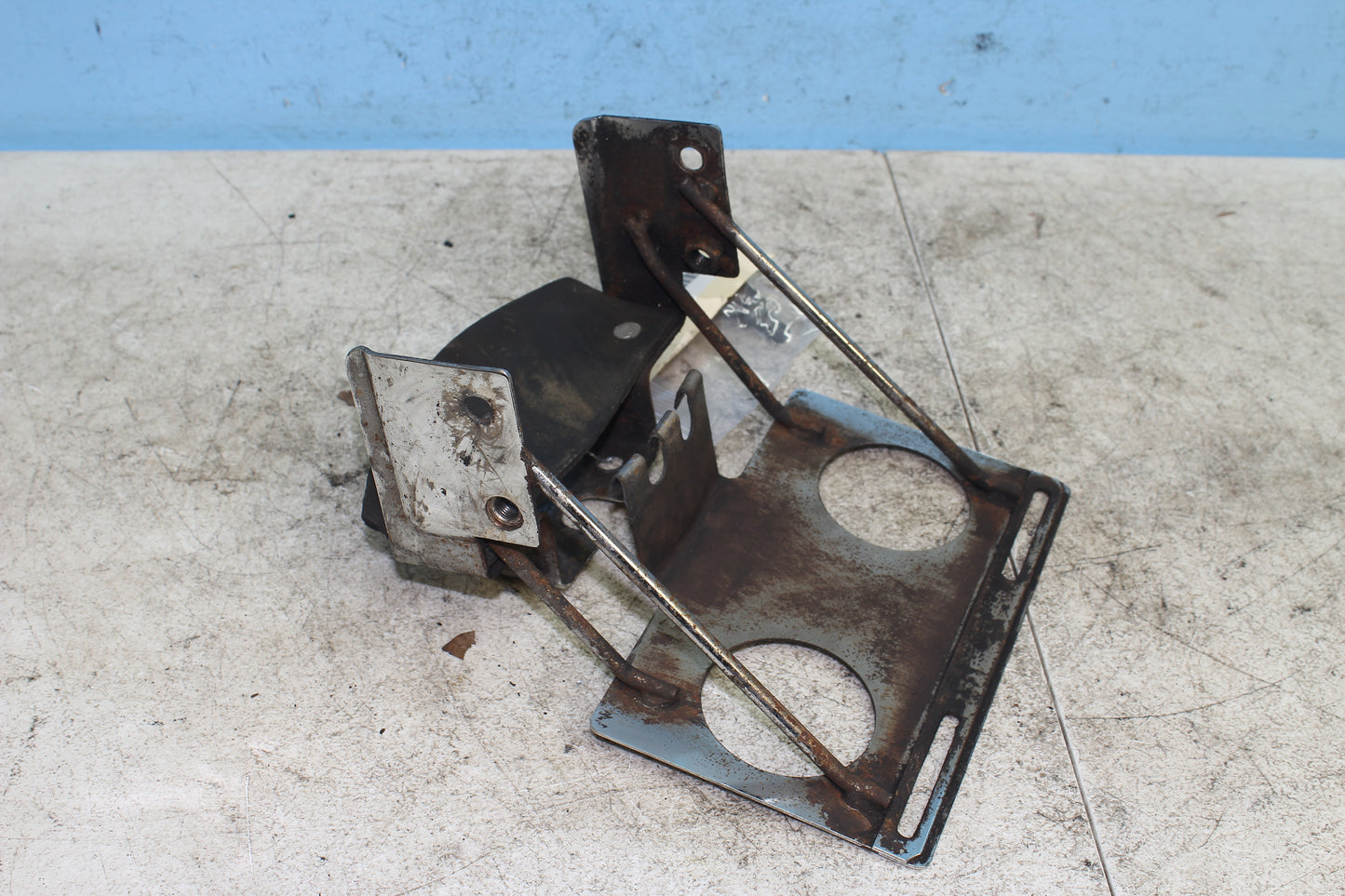 82-85 Harley Sportster XLX1000 Ironhead Rear License Plate Mount Bracket